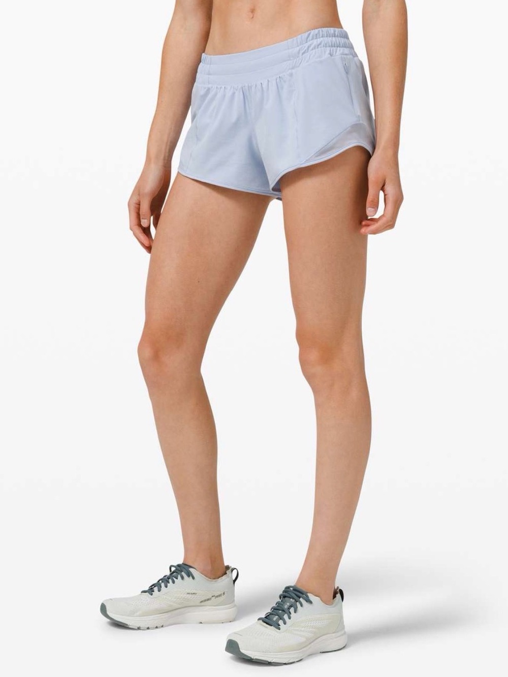 lululemon Hotty Hot Short II 2.5" – Blue Linen – Size 8
